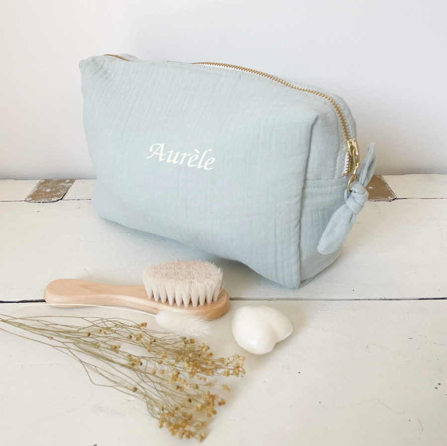 Trousse de toilette opaline
