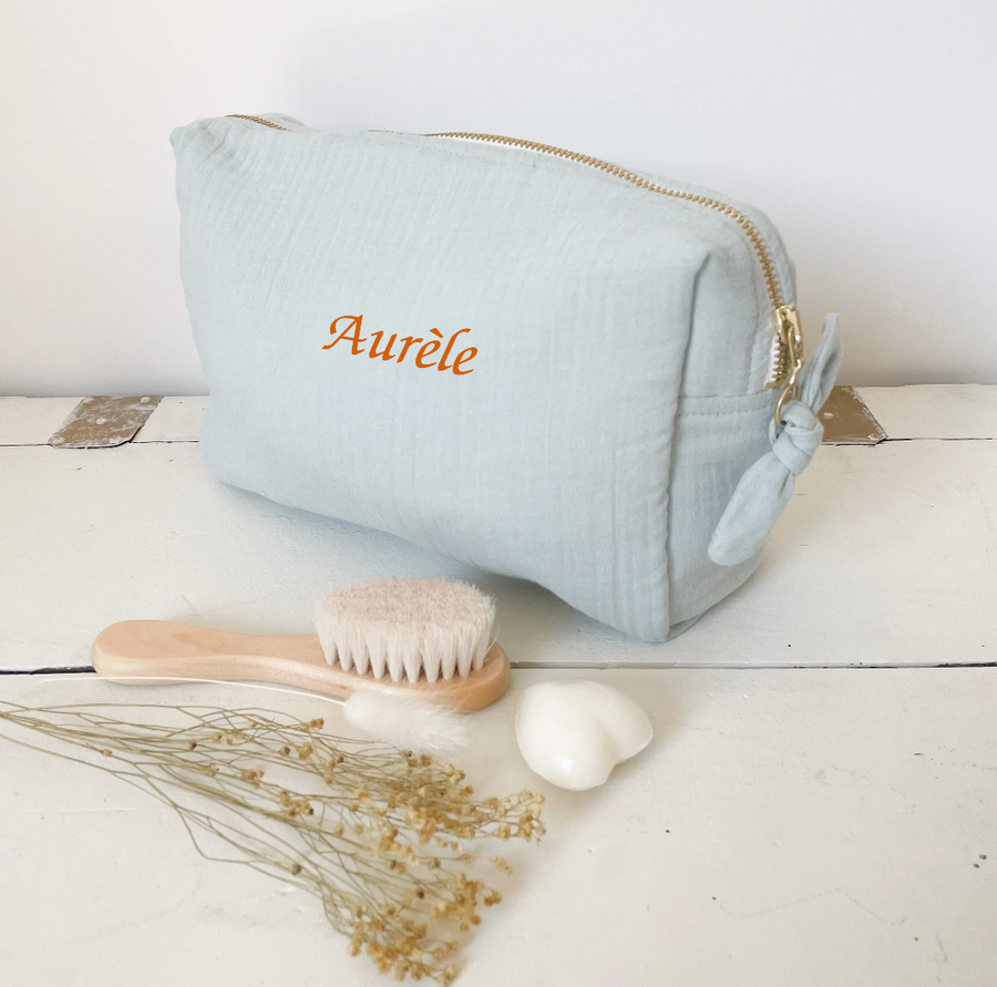 Trousse de toilette opaline