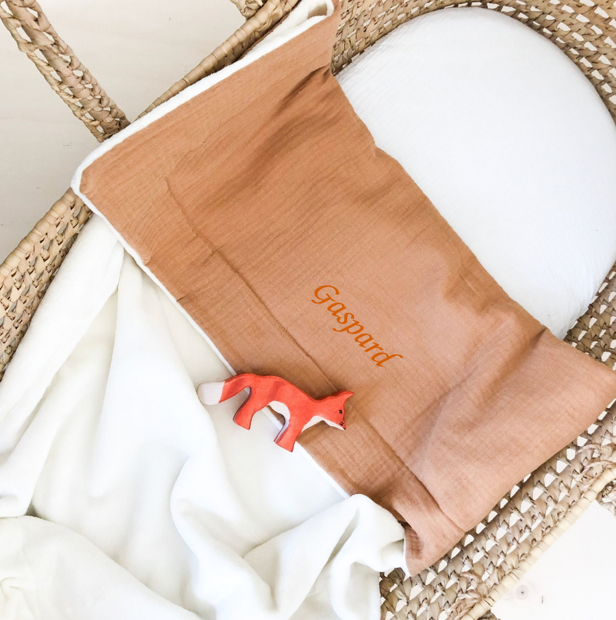 Couverture bébé doudou mi saison caramel