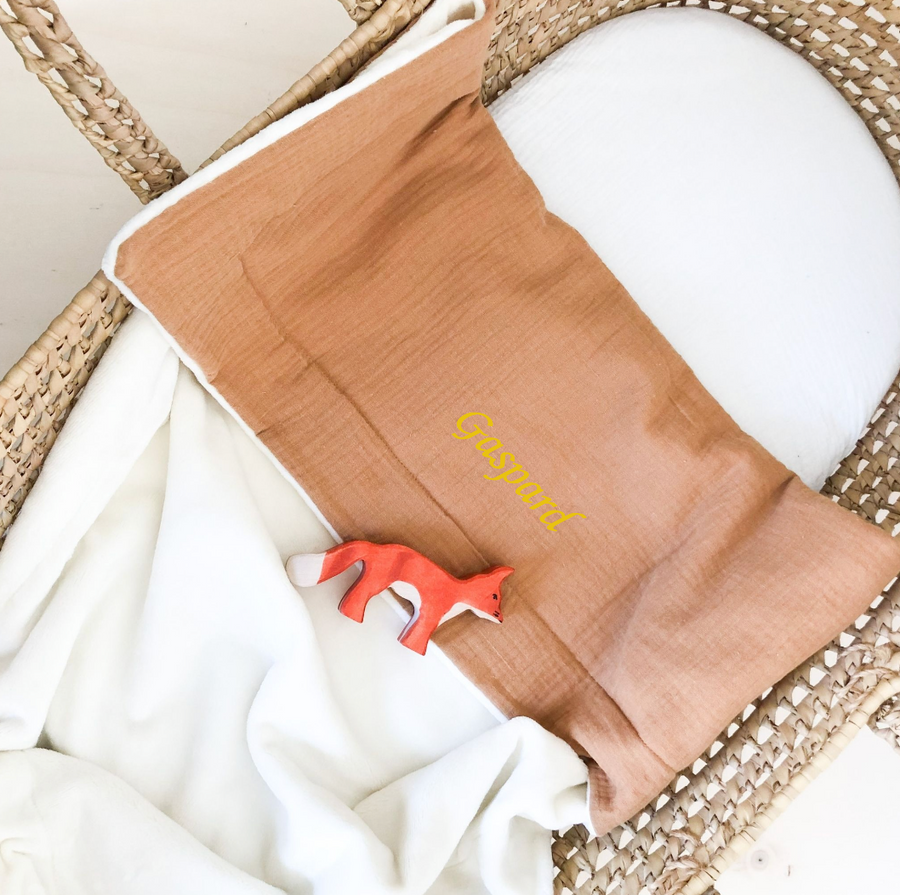 Couverture bébé doudou mi saison caramel