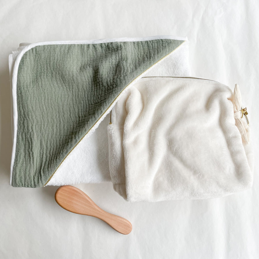 Coffret cadeau bain bébé personnalisé Kaki