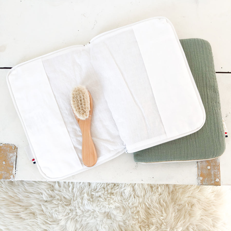 HOUSSE CARNET DE SANTE kaki