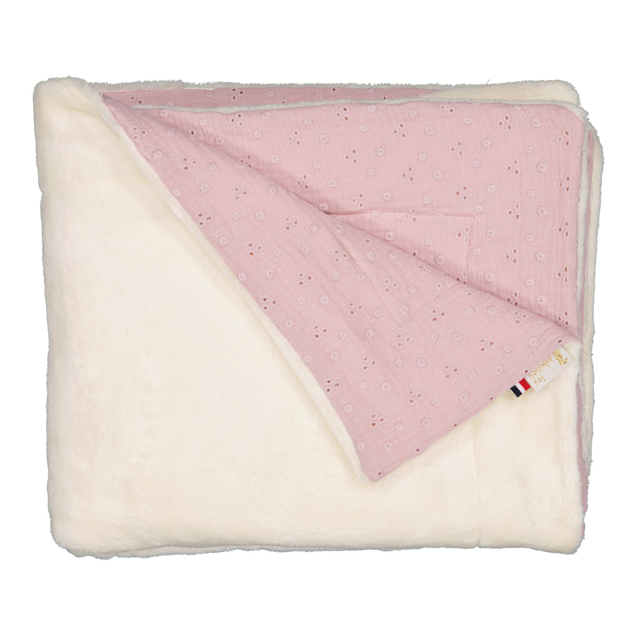 COUVERTURE BEBE DOUDOU OURSON BRODERIE ANGLAISE ROSE